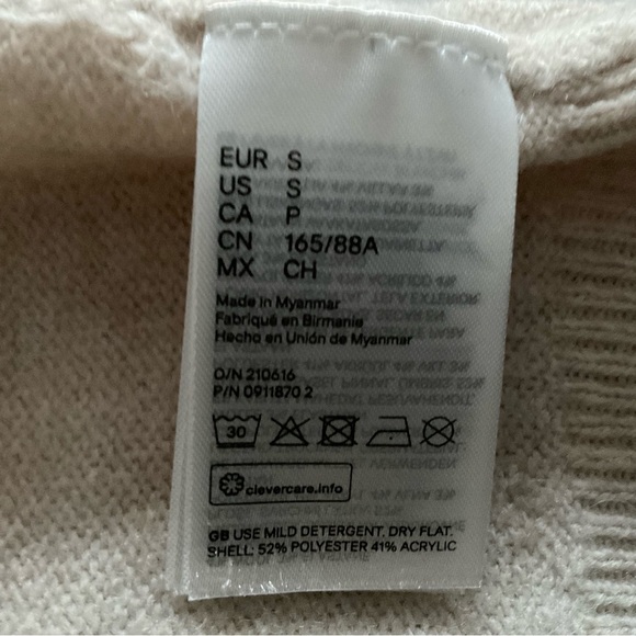 H&M Sweater Sz S Tan Wool Blend Crewneck Oversized Cozy Capsule Minimalist Boho - Picture 7 of 8